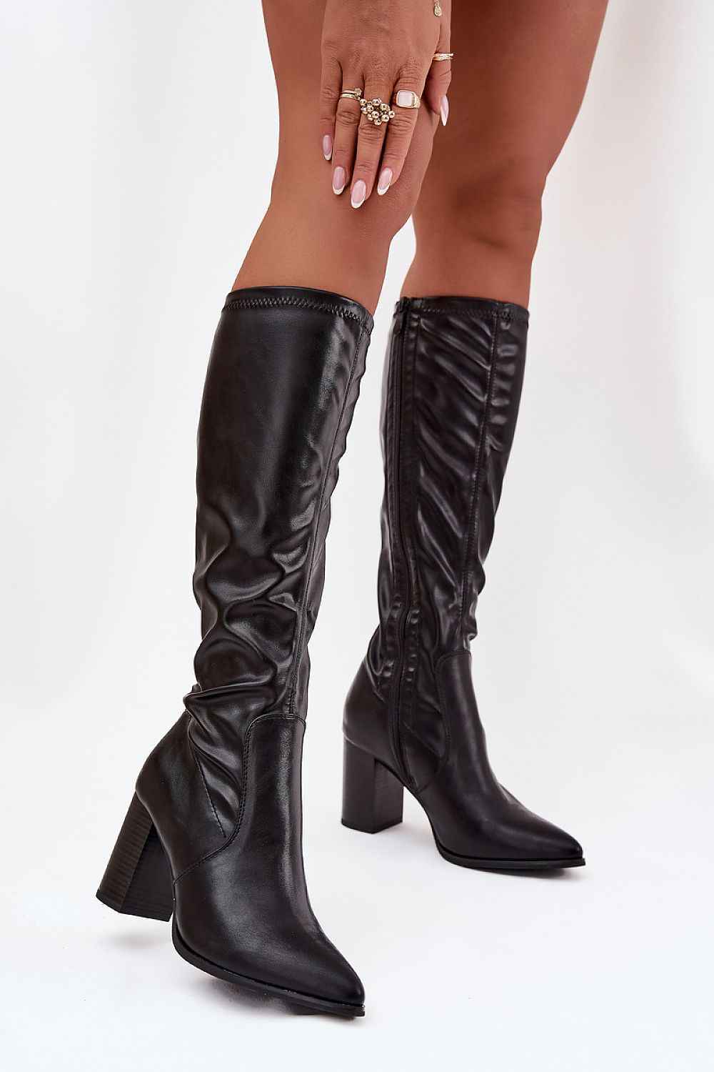 Heel boots model 217216